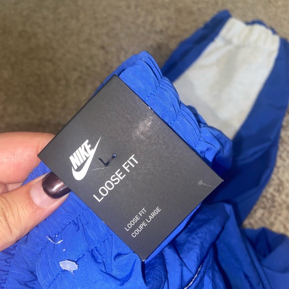 SOLD - Picture 3 of 4